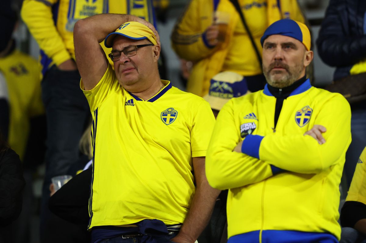 Enttäuschte schwedische Fans, nachdem das EM-Qualifikationsspiel im Stade Roi Baudouin zur Halbzeit abgebrochen werden musste. 