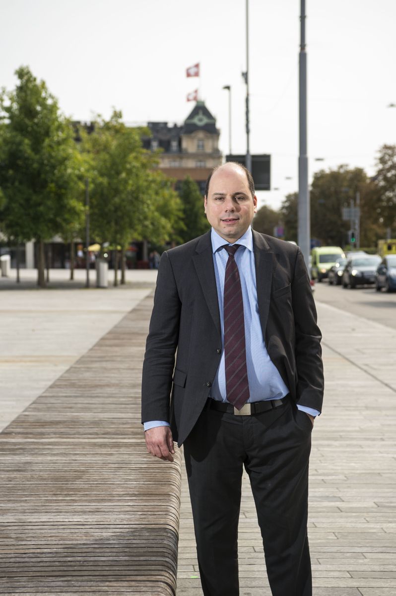 SVP-Nationalrat Mauro Tuena ist ein Züri-Fäscht-Fan: Es handle sich um einen «ganz grossen Verlust» für die ganze Stadt Zürich, sagt Tuena.