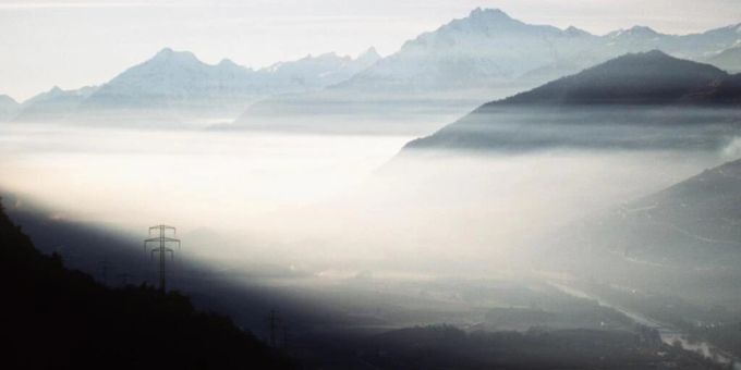 Letztes Jahr sind an allen Messstationen für Luftqualität der Schweiz die Grenzwerte für Ozon überschritten worden. (Symbolbild)