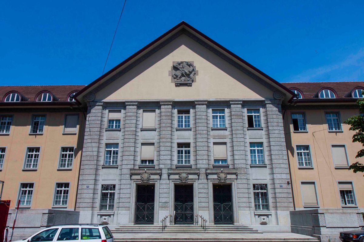 Ein 21-jähriger Afghane steht wegen versuchter Vergewaltigung vor dem Bezirksgericht Zürich. 