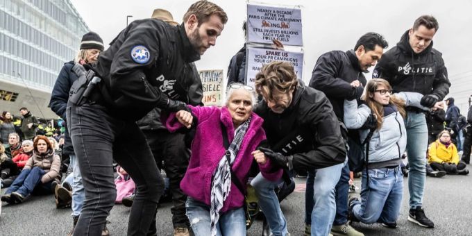 Verbotene XR-Demo - 300 Klimemonstranten in Amsterdam festgenommen