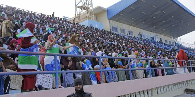 Somalia Mogischu Stion Publikum