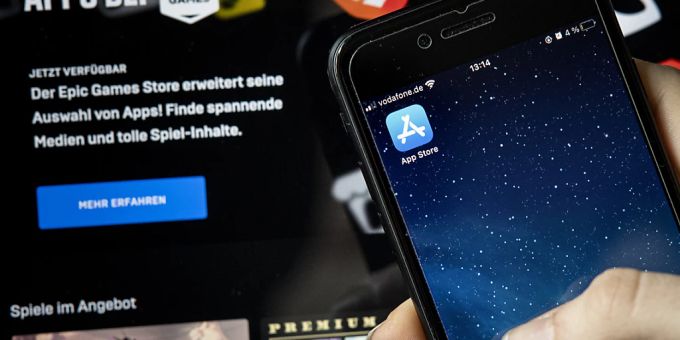Die Smartphone-Variante des Spiels «Fortnite» soll in der EU dank dem neuen Digital-Gesetz DMA auf Apples iPhones zurückkommen. Die Entwicklerfirma Epic kündigte für dieses Jahr einen eigenen App-Store für die Apple-Geräte an. (Archivbild)