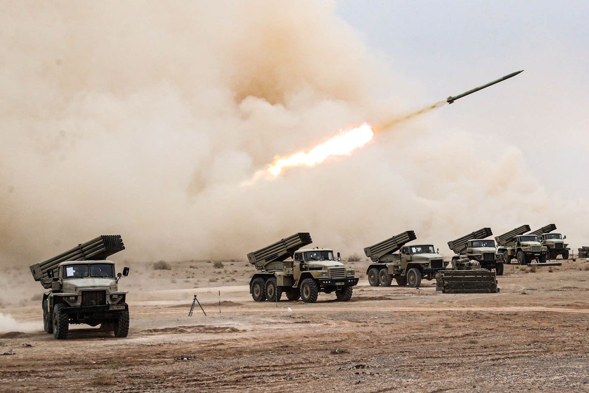 Teheran liess am Dienstag pakistanisches Staatsgebiet beschiessen: Raketenwerfer der iranischen Armee bei einer Übung im Oktober 2023.