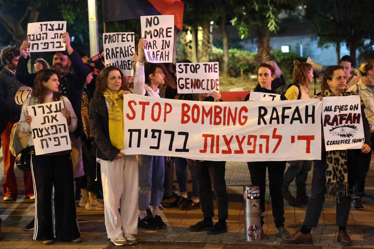 Demonstranten in Tel Aviv fordern unter anderem eine Waffenruhe im Gaza-Krieg. (17. Februar 2024)