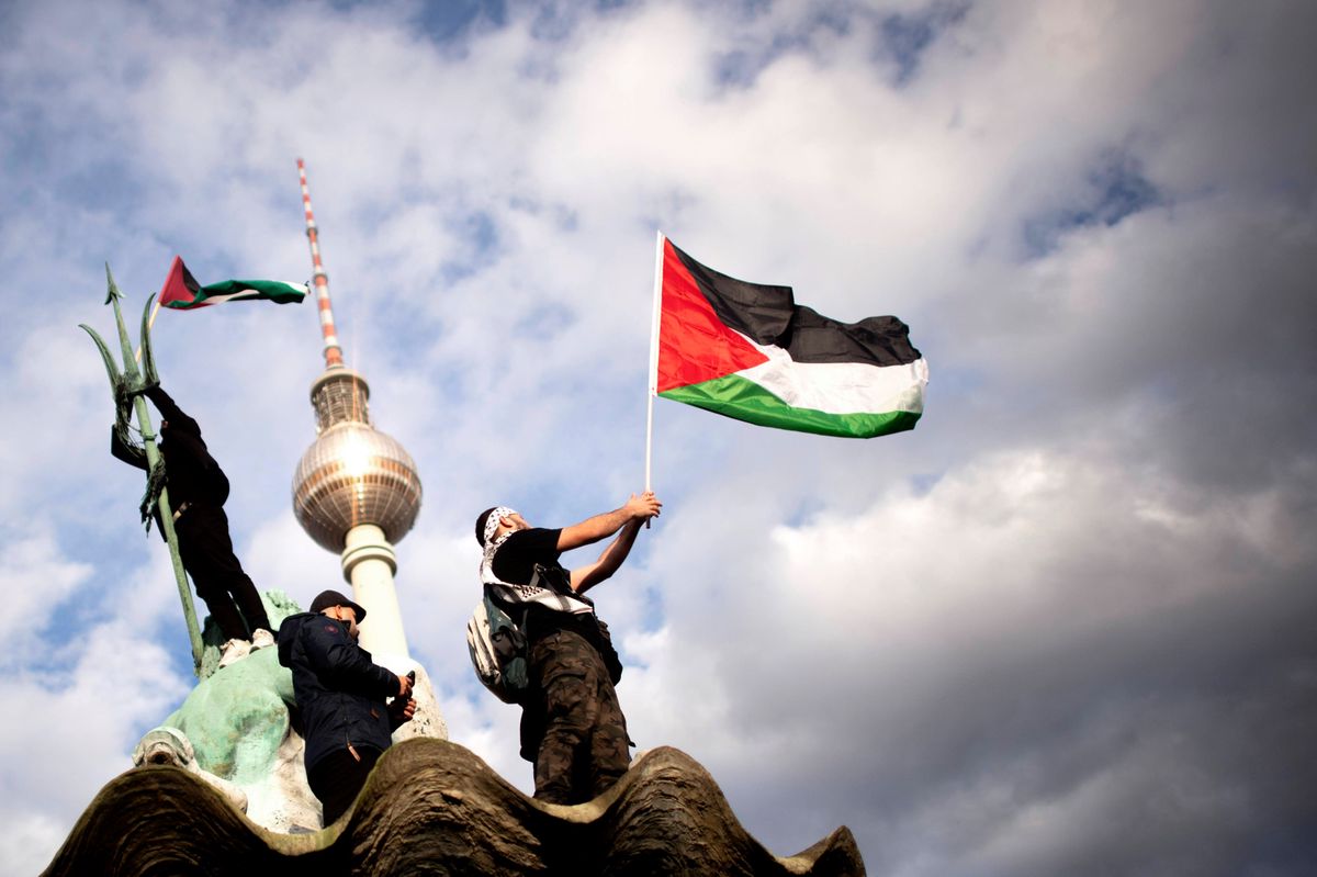 Die Spannungen zwischen der muslimischen und der israelischen Gemeinschaft in Deutschland steigen, jetzt wirft ein Vorfall in Berlin hohe Wellen: Palästinenser-Demonstration im November 2023. 
