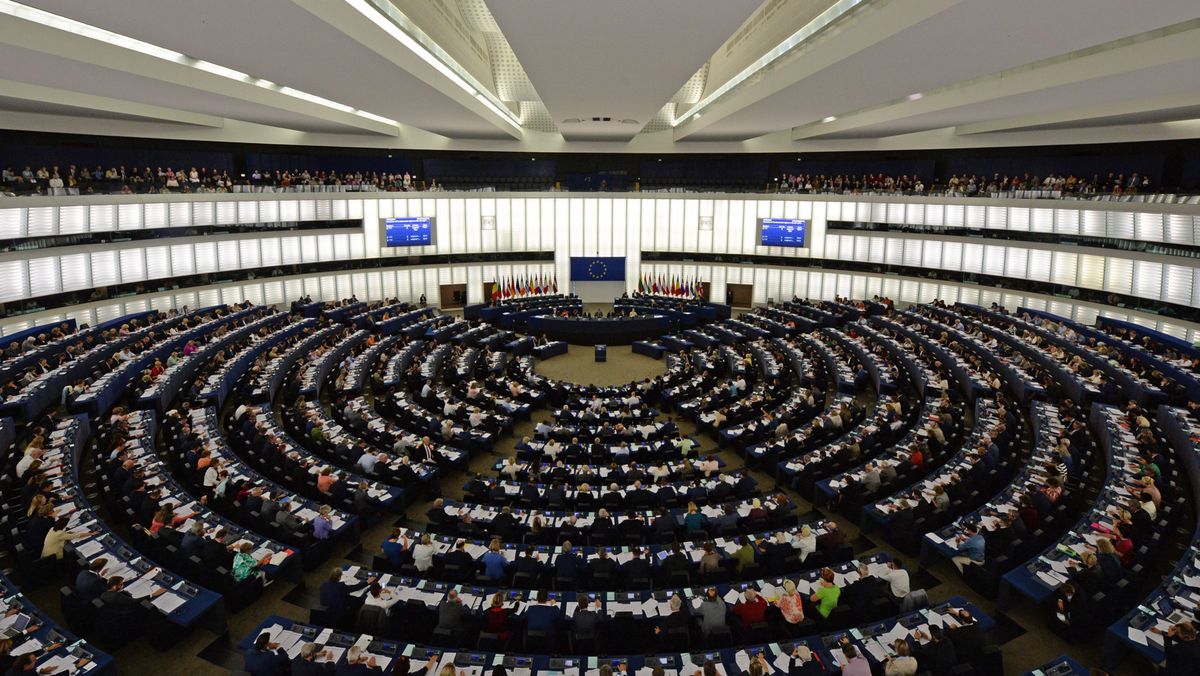 Bei der Wahl im Juni dürften EU-Gegner und Euroskeptiker zulegen: Das Europaparlament in Strassburg.