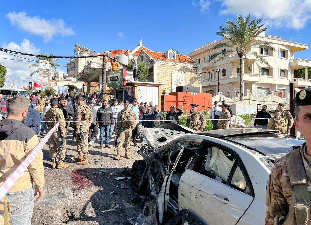 Tödlicher Drohnenangriff: Das getroffene Auto im Libanon. 