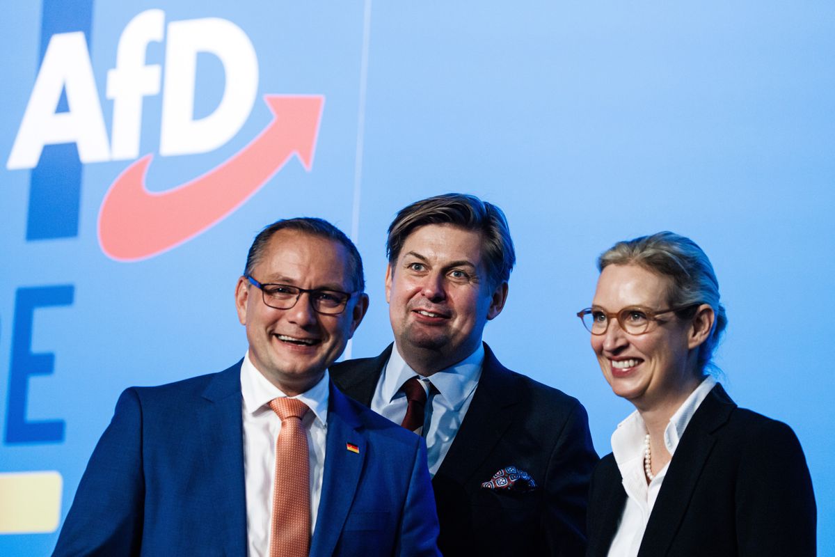 Unbestrittene Teilnahme von AfD-Mitgliedern beim «Potsdam-Treffen»: Maximilian Krah (Mitte) und Alice Weidel mit dem Partei-Co-Vorsitzenden Tino Chrupalla.