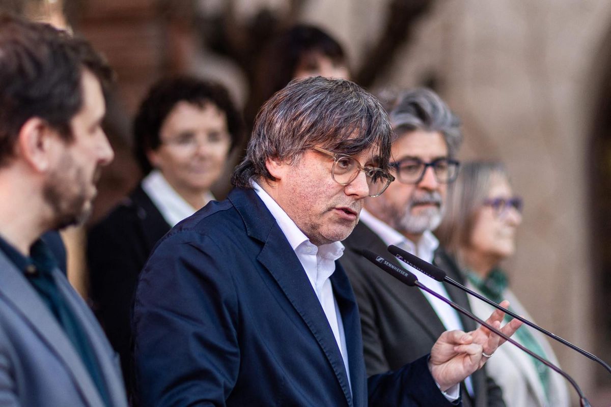 Spaniens oberstes Ggericht hat am 29. Februar 2024 eine Untersuchung gegen den katalanischen Separatistenführer Carles Puigdemont wegen «Terrorismus» im Zusammenhang mit Protesten und dem gescheiterten Unabhängigkeitsversuch Kataloniens im Jahr 2017 eingeleitet. 