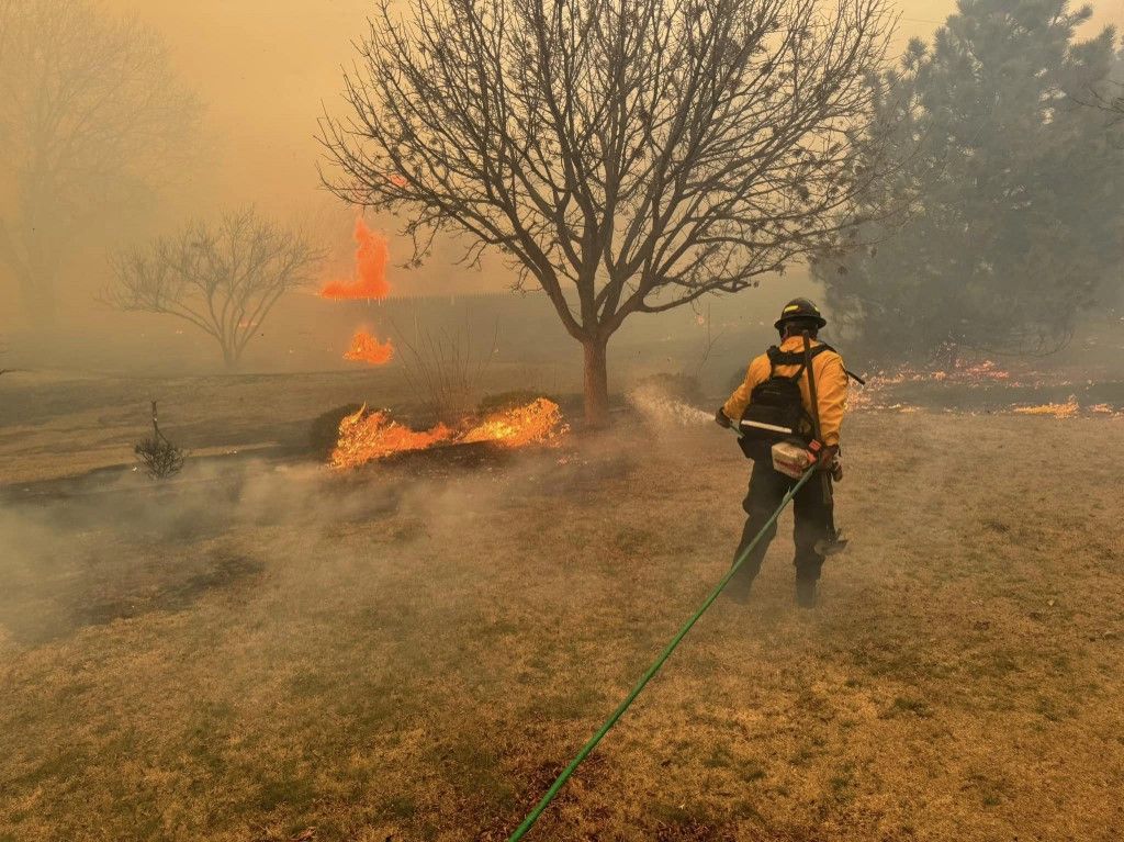 Es besteht die Gefahr, dass sich das Feuer am Wochenende Texas, Oklahoma, Kansas und New Mexico weiter ausbreitet.