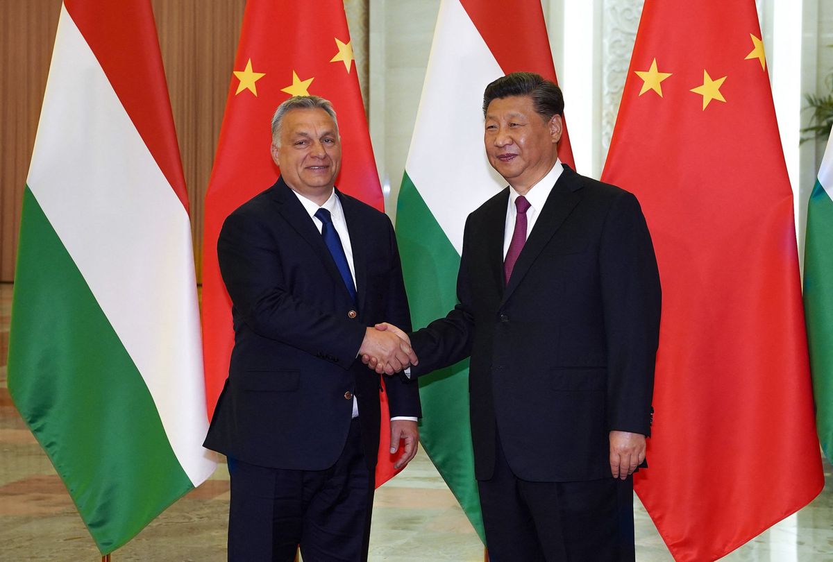Viktor Orban zu Besuch in Peking bei Präsident Xi Jinping. 